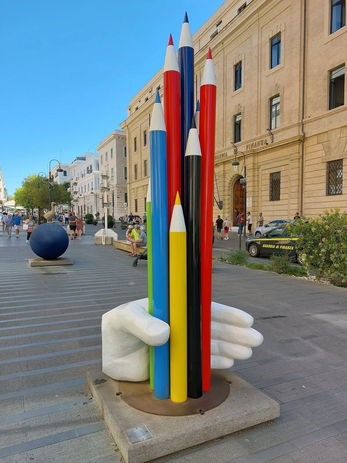 Corso Centocelle, la via pedonale del centro di Civitavecchia